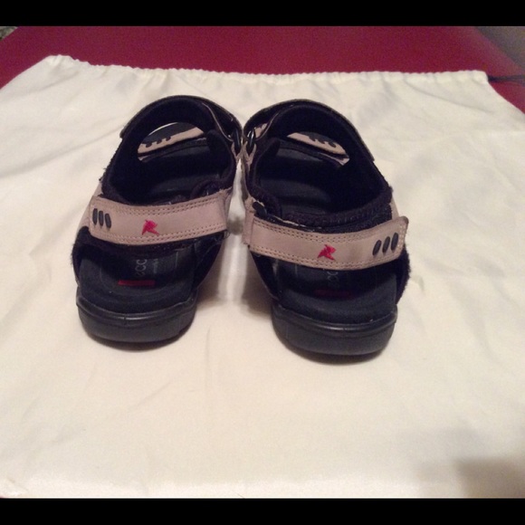 Ecco size 37 sandals - Picture 10 of 11
